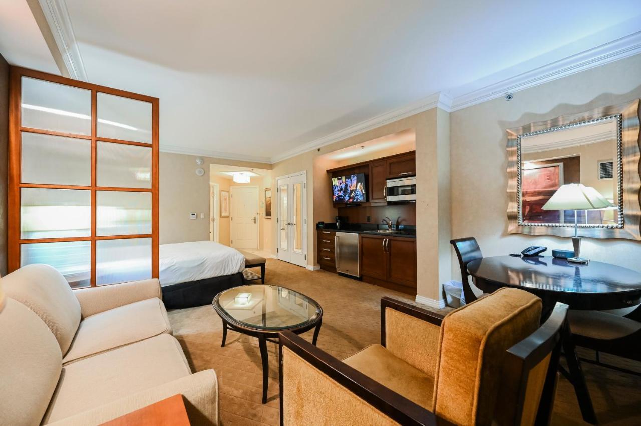 Mgm Signature Towers, Balcony Suite, Strip View - No Resort Fees! 拉斯维加斯 外观 照片