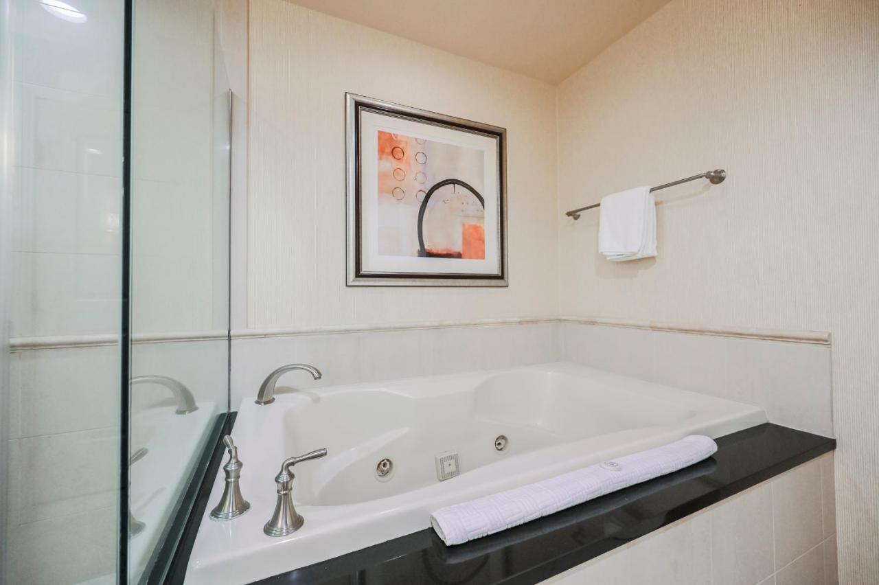 Mgm Signature Towers, Balcony Suite, Strip View - No Resort Fees! 拉斯维加斯 外观 照片