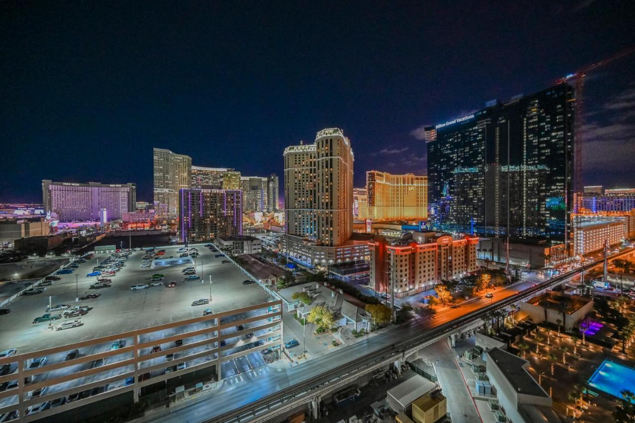 Mgm Signature Towers, Balcony Suite, Strip View - No Resort Fees! 拉斯维加斯 外观 照片